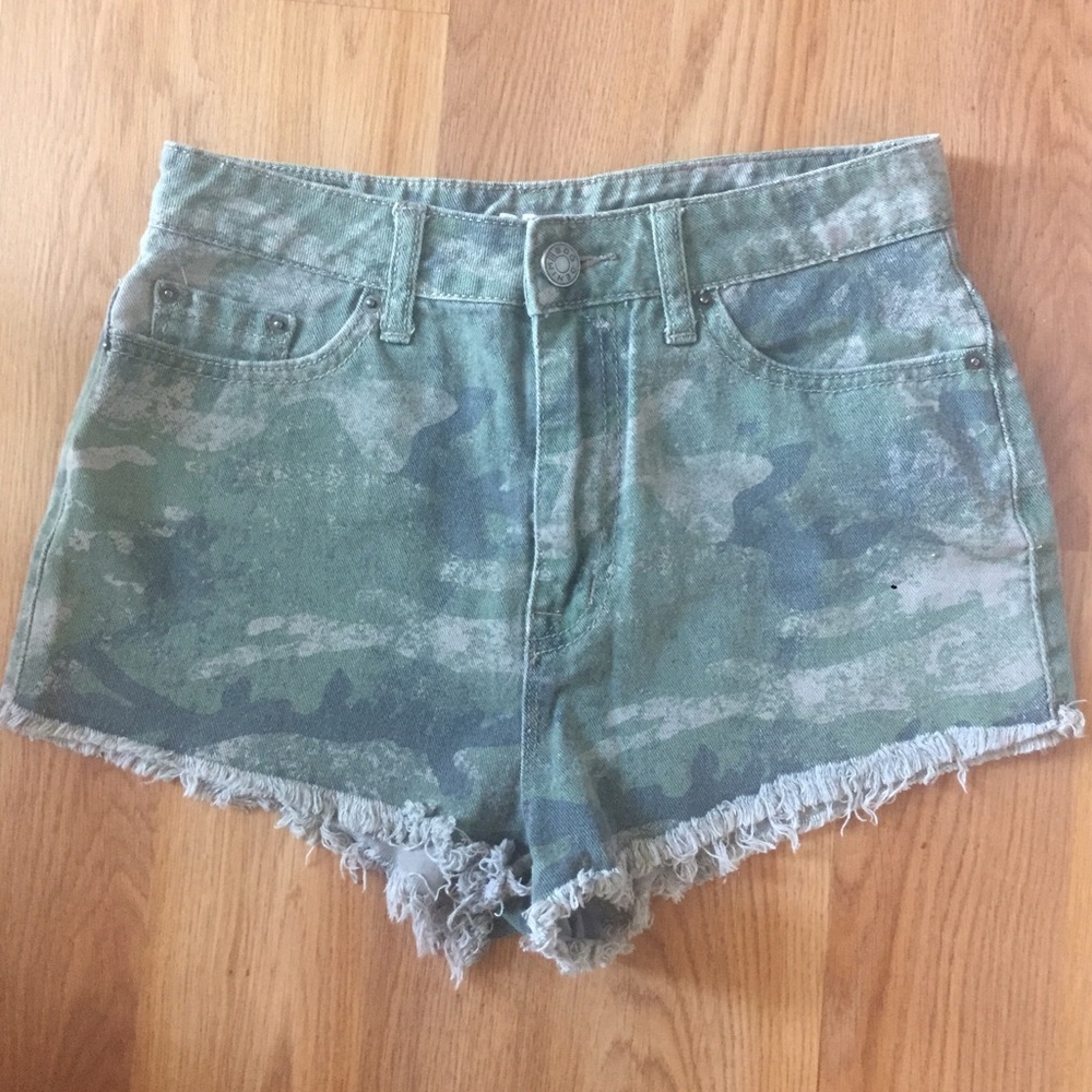 BDG high rise camo shorts